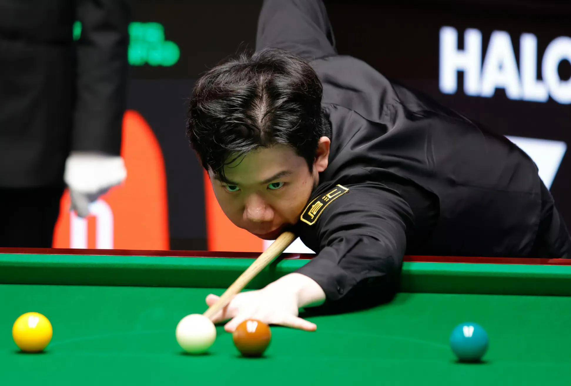 团队与赛程 团队与赛程