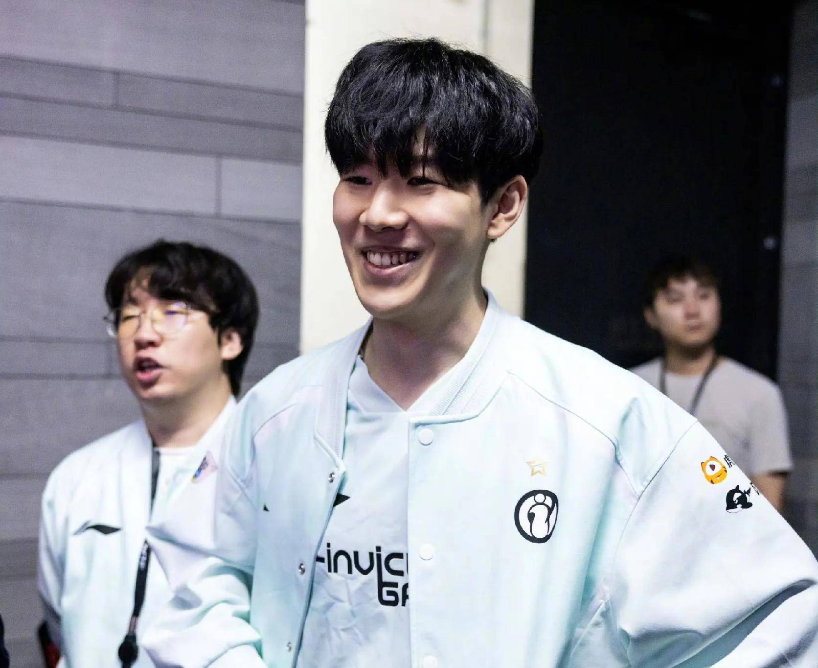 这张以大谷 这张以大谷